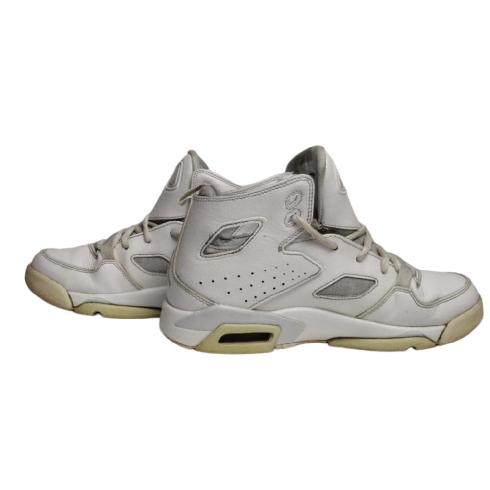 Jordan White Shoes Basket sneakers US 7